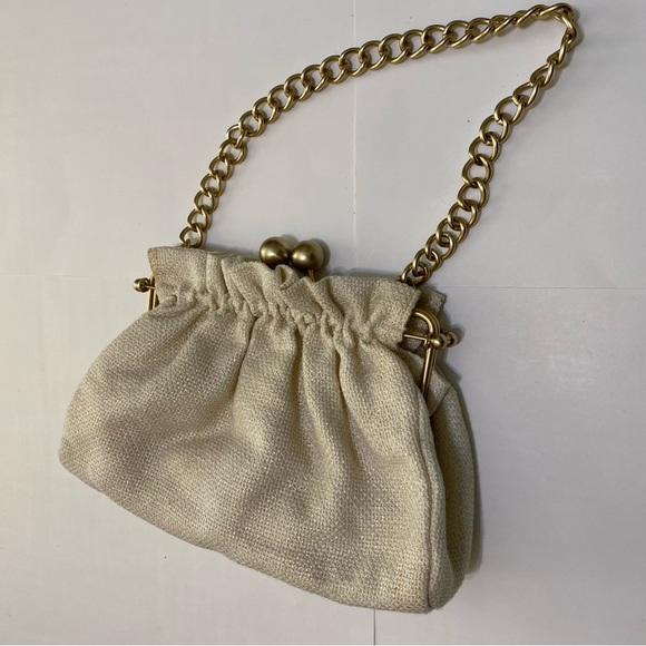 Handbags - Vintage purse, cream with gold trim